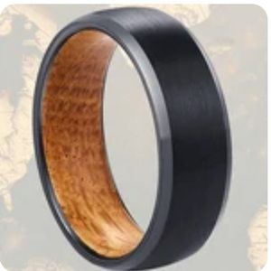 8mm Whisky Wood Ring Mens Wedding Band Tungsten
